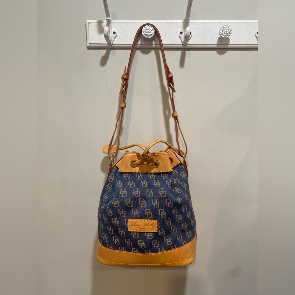 Vintage Dooney & Bourke Denim 90's/Y2k Monogram Leather Bucket Bag.
